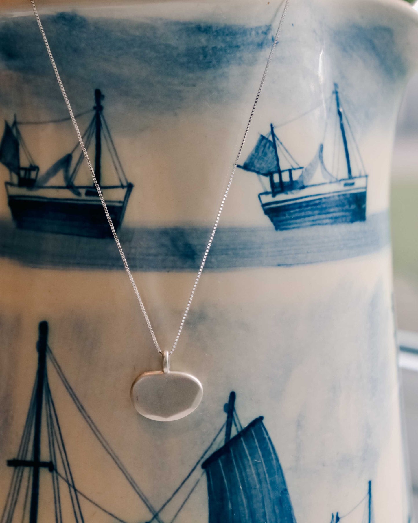 Venus Symbol Necklace - Self Love Pendant - yiru.jeweller